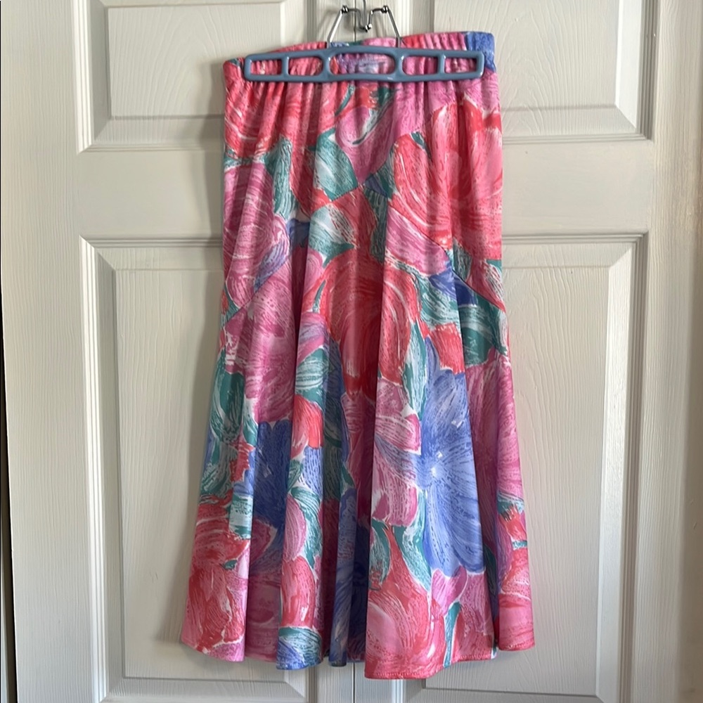 Pink Pleated A-Line Maxi Skirt for Resort Wear